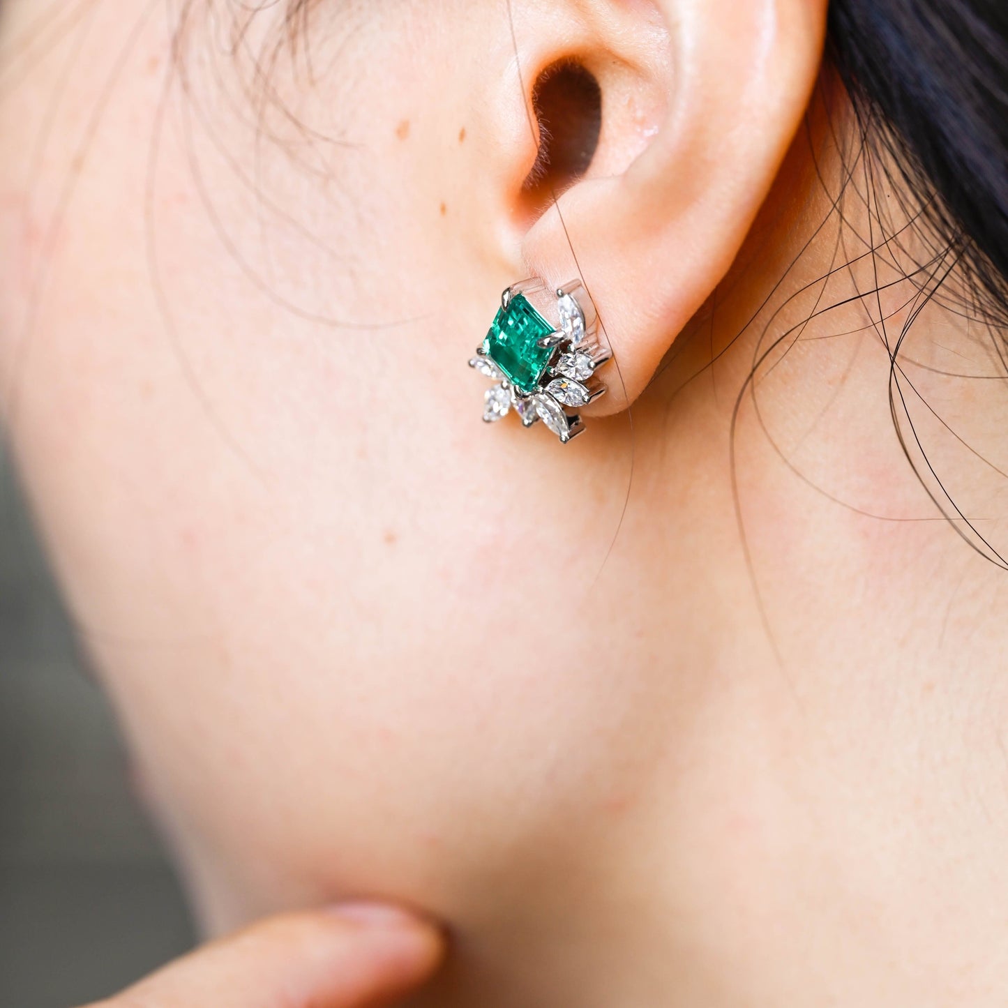 SquareJewelry earrings Leaf Cluster Lab Grown Emerald Earrings Studs