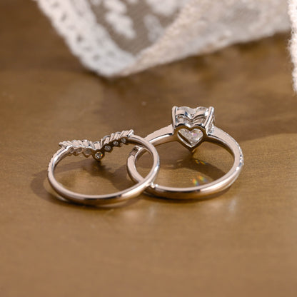 SquareJewelry heart cut bridal set Solid Gold Heart Cut Moissanite Engagement Ring Set (Copy)