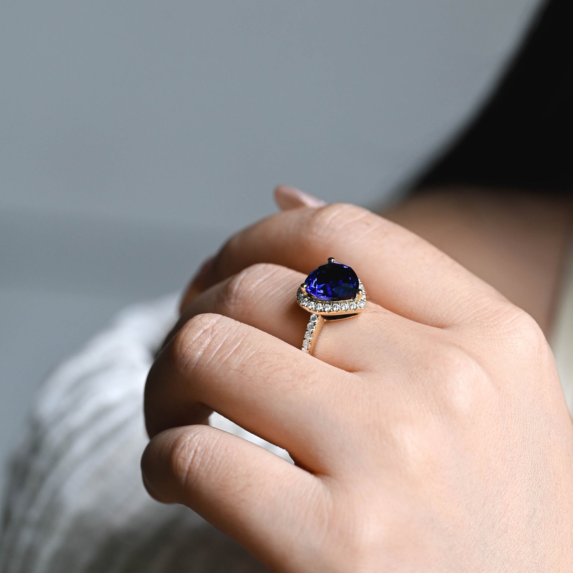 SquareJewelry heart cut lab grown sapphire engagement ring Solid Gold Heart Cut Blue Lab Grown Sapphire Engagement Ring